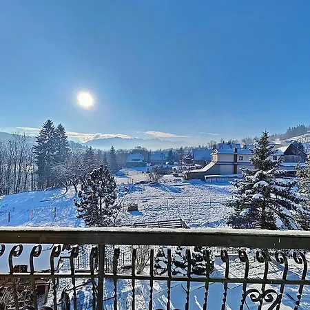 Dunajecki Zakatek Z Jacuzzi Vendégház 3*