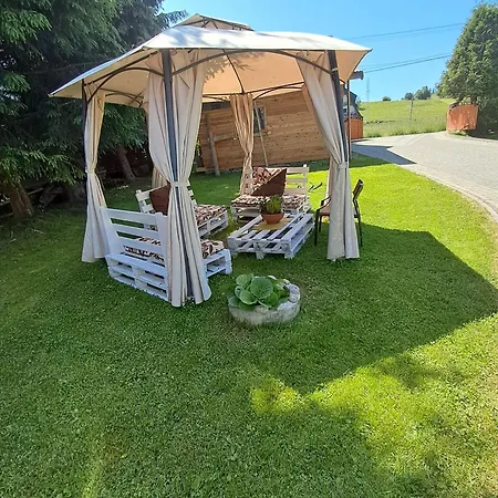 Dunajecki Zakatek Z Jacuzzi Vendégház 3*